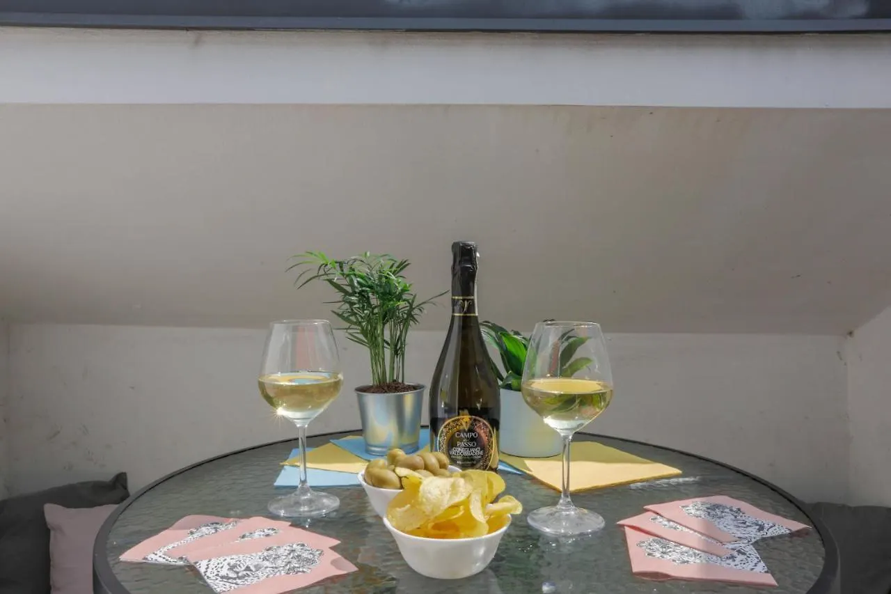 Nolo Uptown Milano Apartment Italy